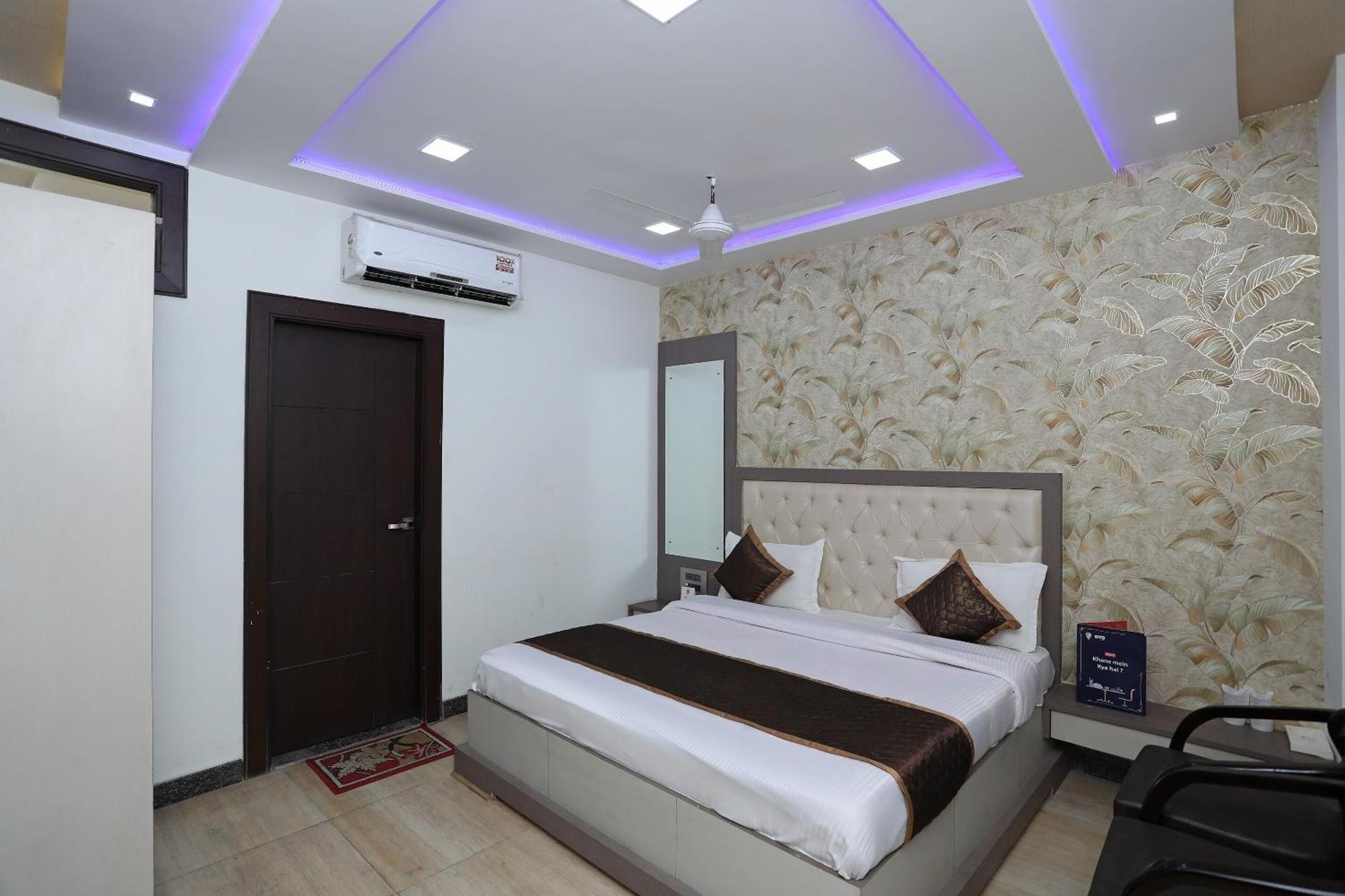 Oyo Hotel Vaishnavi Heritage Inn Agra  Εξωτερικό φωτογραφία
