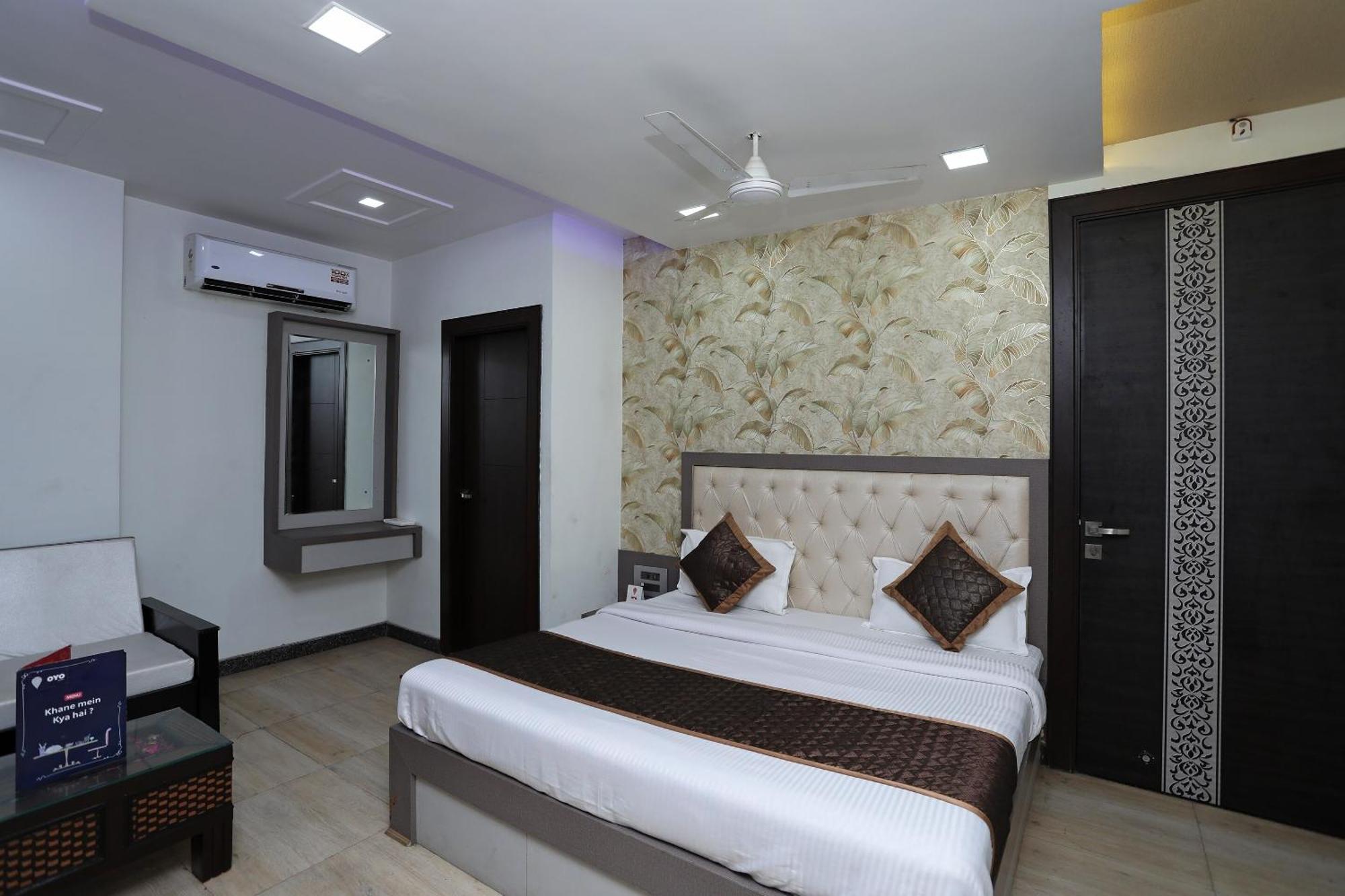 Oyo Hotel Vaishnavi Heritage Inn Agra  Εξωτερικό φωτογραφία